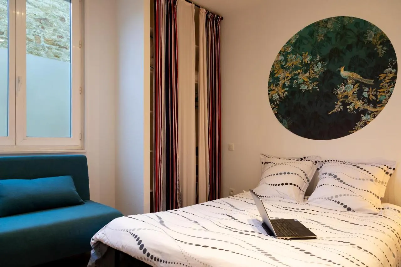 Apartment Centre Ville Et Gare A Pied - Parking Et Patio Vannes France